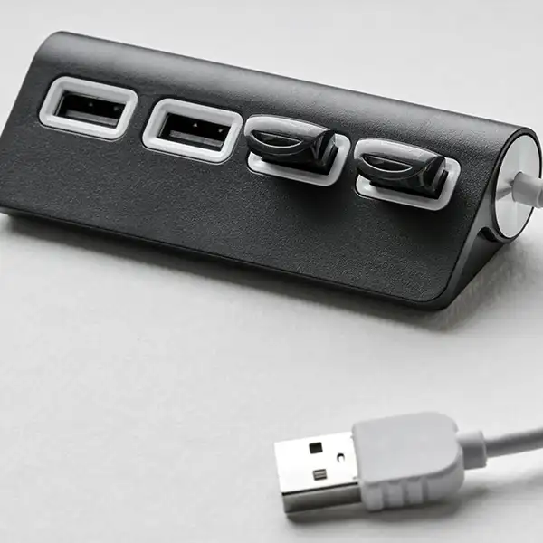 Hub USB 4 en 1